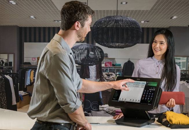 Technoretail - TCx™ 800 - L'ultimo POS All-in-One di Toshiba 