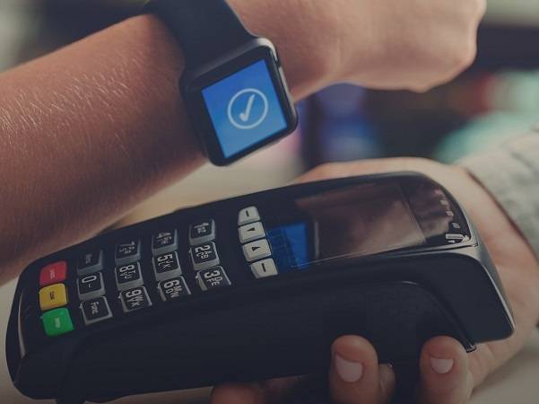 Technoretail - Mastercard: oltre 175 milioni di consumatori europei pronti a fare shopping con i wearable device 