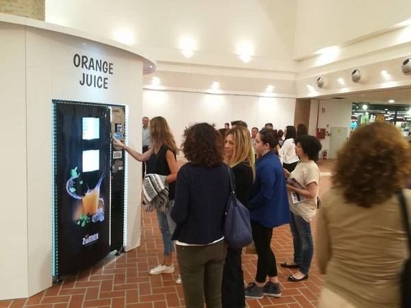 Technoretail - Allo shopping center Città Fiera di Udine, è arrivata la distribuzione automatica multimediale 