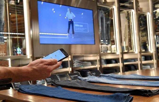 Technoretail - Diesel: a Milano, aperto lo store del futuro con le tecnologie per il retail di Samsung e H-Farm 