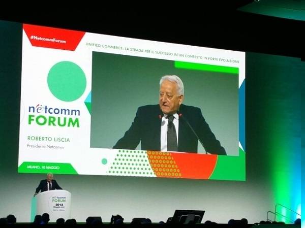 Technoretail - Netcomm Forum: l’e-commerce italiano corre ancora a doppia cifra 