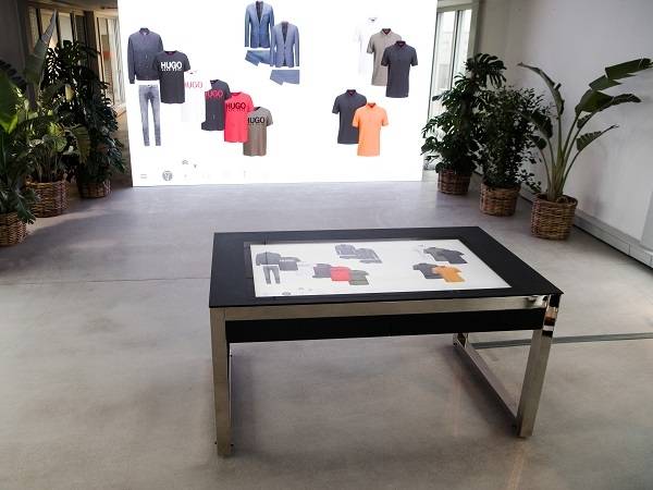 Technoretail - A Berlino, digital showroom per Hugo Boss 