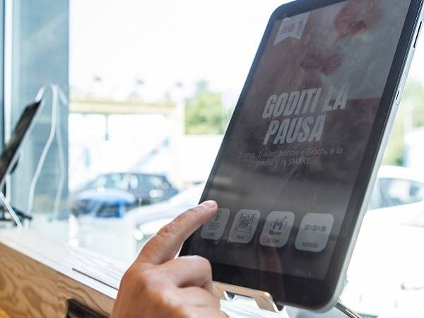 Technoretail - Digital e nuovo format: Autogrill lancia l’Autobar Smart 