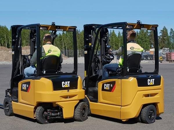 Technoretail - Lanciati da CGM nuovi carrelli elevatori elettrici per la logistica 