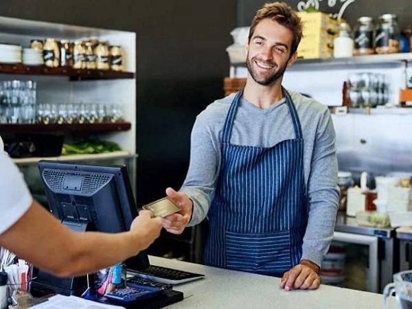 Technoretail - Con il progetto Shop Small di American Express, aiutati migliaia di esercenti e titolari di carta 