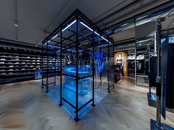 Technoretail - A Milano, inaugurato da Nike il nuovo store che integra canale fisico e digitale 