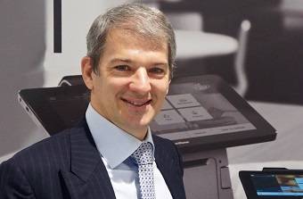 Technoretail - Con i POS multifunzionali Carbon, Verifone pone il cliente al centro della sua shopping experience 