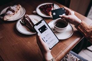 Technoretail - Analisi App Revolut: nel dopo lockdown, le spese degli italiani in recupero 