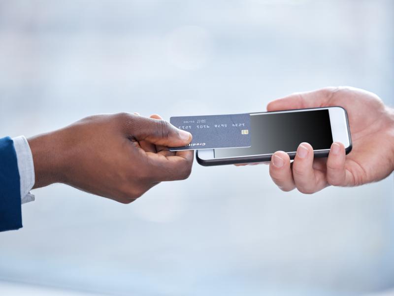 Technoretail - SHOPPING EXPERIENCE 