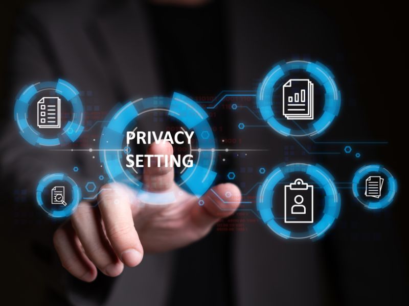 Technoretail - Usercentrics: la fiducia digitale dei consumatori italiani è in crisi 