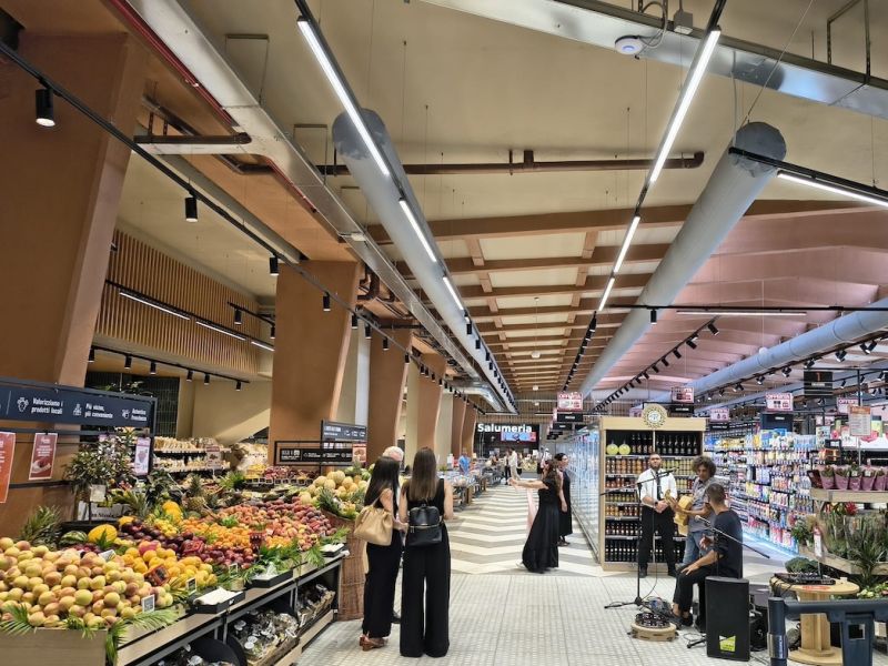 Technoretail - Imoon illumina il supermercato Famila Piazza Marina di Palermo 