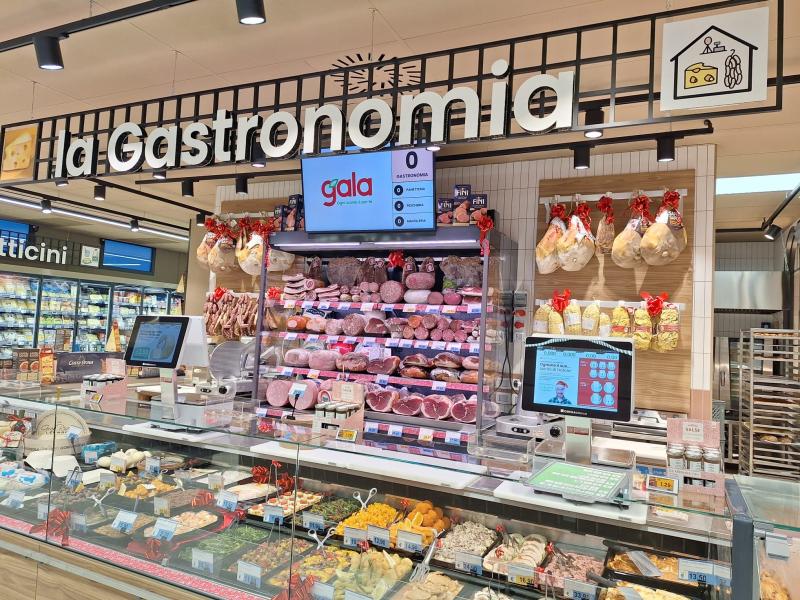 Technoretail - SHOPPING EXPERIENCE 