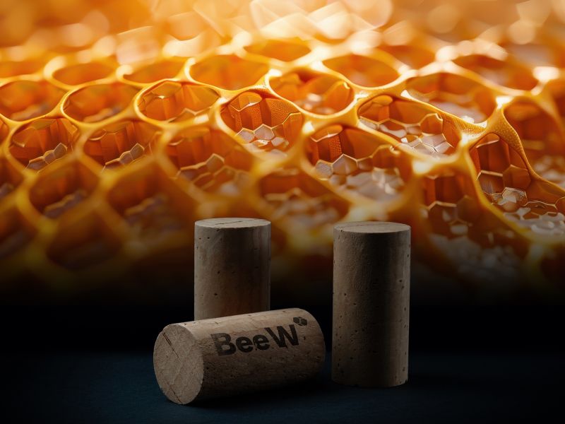 Technoretail - Amorim Cork Italia: nuovo rivestimento in cera d&rsquo;api biodegradabile 