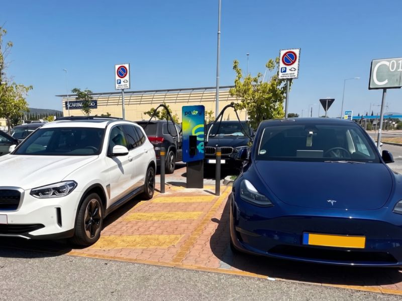 Powy: nuove stazioni di ricarica nei centri commerciali di Igd Siiq