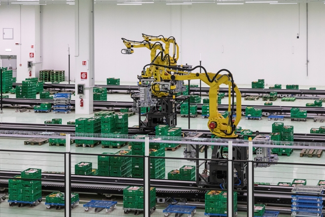 Technoretail - Conad Nord Ovest inaugura il primo impianto di picking automatico dell’ortofrutta 