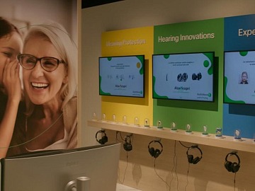 AudioNova Italia: a Torino il flagship store che rinnova il retail degli apparecchi acustici