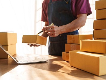 Packlink: nel back-to-school crescono le spedizioni delle categorie legate ai consumi domestici